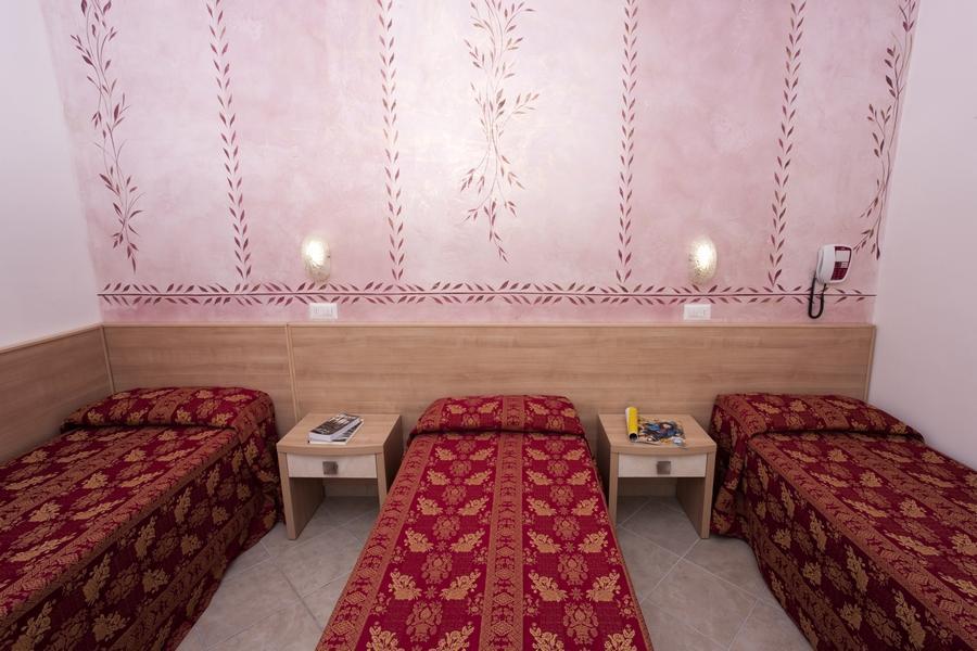 Hotel Rodi 切尔维亚 外观 照片
